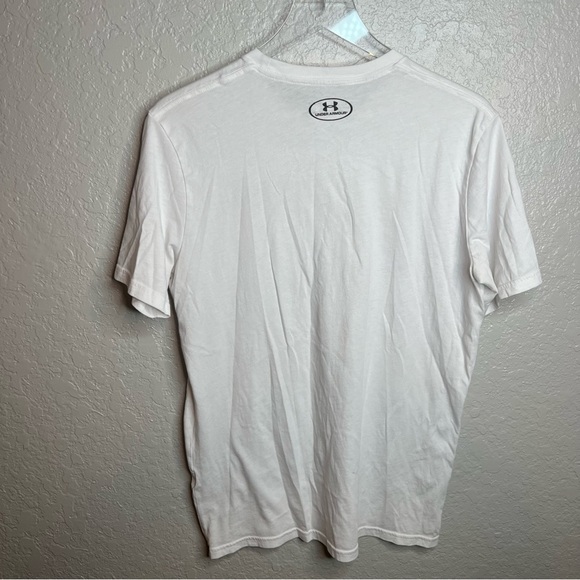 Men’s White Under Armour Loose/Coupe Shirt - Picture 6 of 7